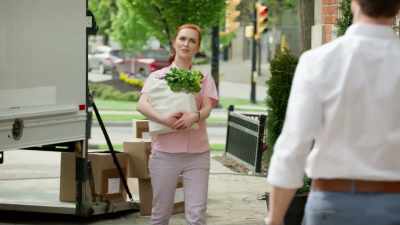 - Good morning, neighbour. - Food for the Heart