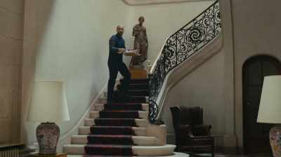 Good morning, Rachid. - Happy End