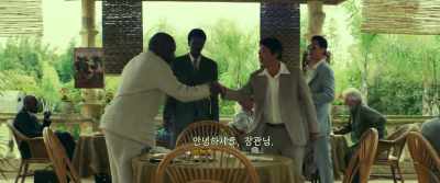 Good morning, Your Excellency. - Escape from Mogadishu