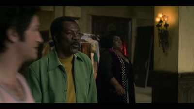 -Good night.
-All right, good night, mama. Arigato. - Dolemite Is My Name
