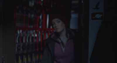 - Good night, Andrea.
- Night. - The Wolf of Snow Hollow