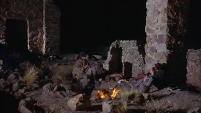 Good night Chile - Of Love and Shadows