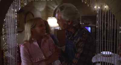 Good night, Vincent. - Motel Hell