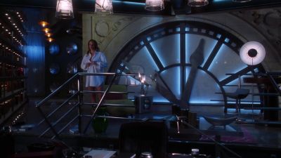 Good one, Lois. - Smallville