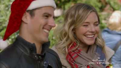 - Good one.
- Thank you, thank you very much. - A Veteran's Christmas