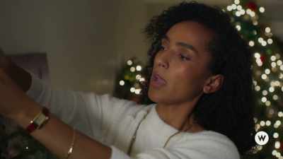 Good, then all you have
to do is butter her up, - Inventing the Christmas Prince
