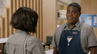 Good, Tray.
Wipe it down, then. - The Last O.G.