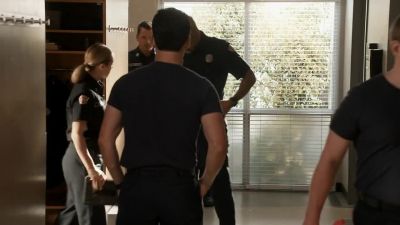 Good work, everybody. - Station 19