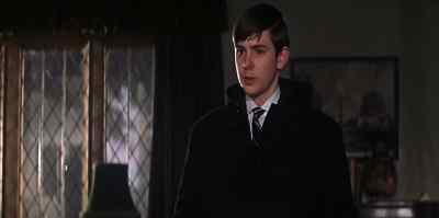 - Goodbye, boy.
- Goodbye, Mr. Chips. - Goodbye, Mr  Chips