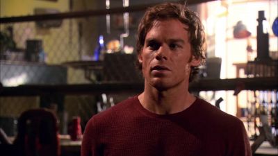 - Goodbye, then.
- Have a nice flight. - Dexter