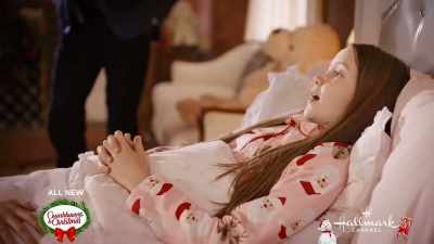 -Goodnight.
-Goodnight! - A Christmas Carousel