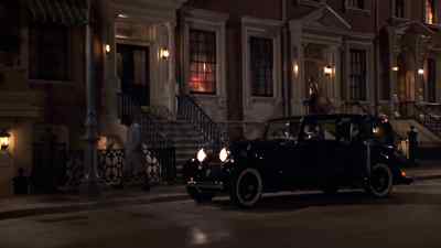 - Goodnight, guys. Take it easy.
- Goodnight, Sugar. - Harlem Nights