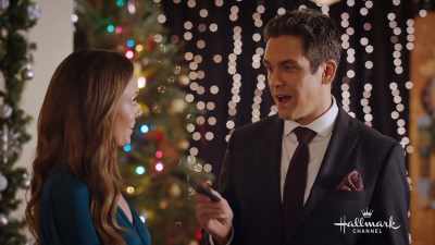 Goodnight.
I have an idea. - A Christmas Carousel