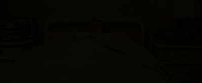 - Goodnight.
- (LIGHTSWITCH CLICKS) - Juniper