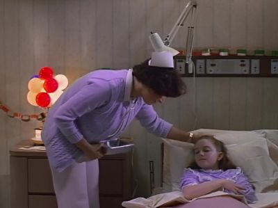      - Goodnight, Tiffany.
     - Goodnight - ALF
