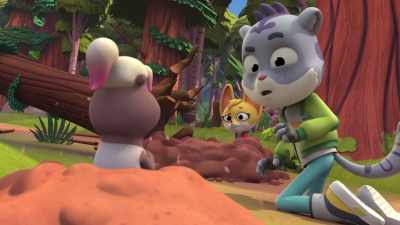 -[gopher] Ha!
-Over there! [grunts] - The Creature Cases