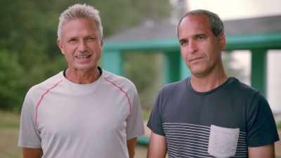 [gord] I'm going to throw
some dolphins together - Race Against The Tide