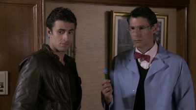 [gorilla grunting] - Haunted Hotties