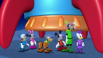 Gosh, the Moon sure is big. - Mickey Mouse Clubhouse