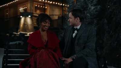 - Gosh, this week has been... - Magic in Mistletoe