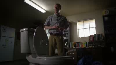 Gosh, you're big! - Better Call Saul