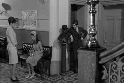 - Got a cigarette?
- You can't smoke now. - Georgy Girl