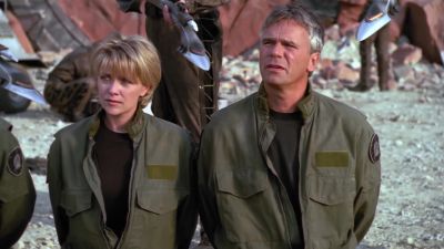 Got a commanding officer around here? - Stargate SG-1
