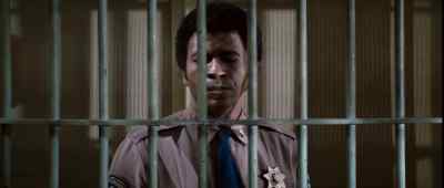 - Got a smoke?
- No. Sorry. - Assault on Precinct 13