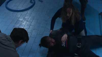 Got him! I got him! I got him! Got him! - Deep Blue Sea 2