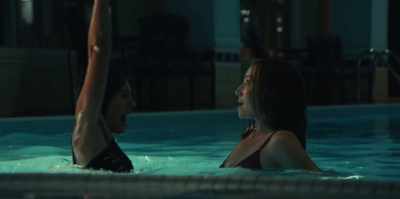 - Got it!
- Shh! What if we get caught? - Mrs. America
