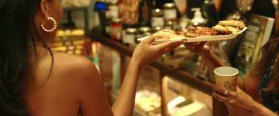 Got it?
So good.
You got it or do you got-- - Meet Me in Rome