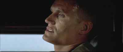 - Got you now. Boy.
- Jesus Christ, he-
He's comin' right for us! - Universal Soldier
