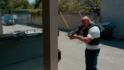 - Got the bike.
- Copy that. - NCIS: Los Angeles