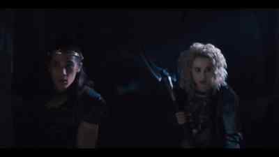 - Gotcha, intruders!
- Who said that? - The New Legends of Monkey