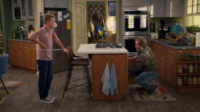 ♪ Gotta cook with my son
and have some casserole fun ♪ - Side Hustle