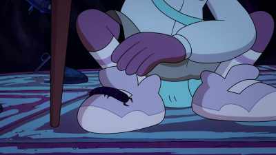 -Gotta do this just right.
-[worm chittering] - Craig Before the Creek