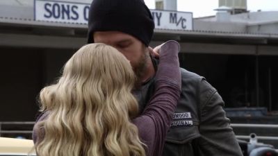 - Gotta go.
- Okay. See you later? - Sons of Anarchy