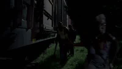 10 people. - The Walking Dead