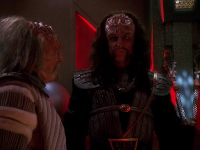 Governor, l will report to you - Star Trek: The Next Generation