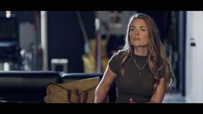 - Grab my boots.
- (Spencer groans) - The Aerialist