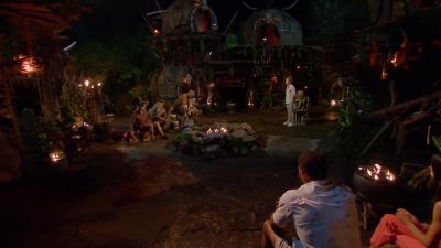Grab your torches,
head back to camp. Good night. - Survivor