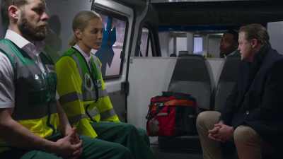 -Grace, you got that?
-Yeah, I'm going to the hospital now. - Professionals