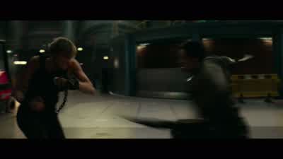 Grace! Hey! Hey! I'm over here! - Terminator: Dark Fate