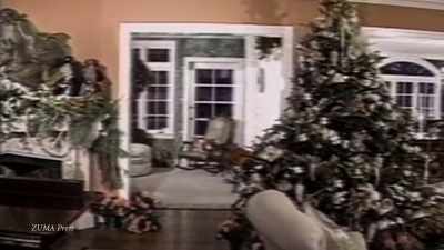 Grace: JonBenét got up on
what many children - How It Really Happened