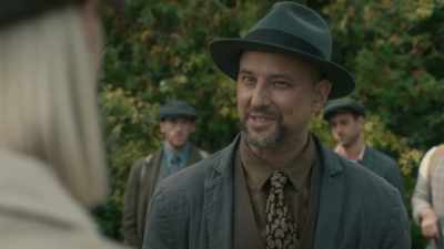 - Grace left you - Frankie Drake Mysteries