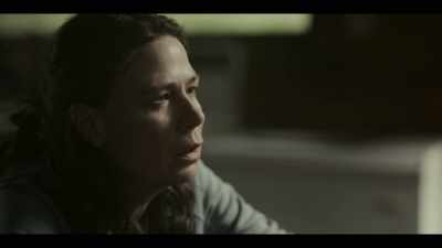- Grace.
- [sighs] - American Rust