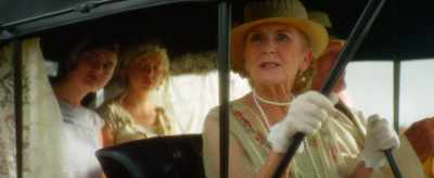 Grace, when the good doctor
arrives, - Running for Grace