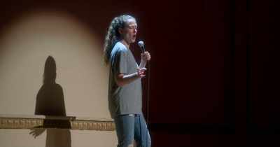 Gracias, (speaks in Spanish). - Jacqueline Novak: Get on Your Knees