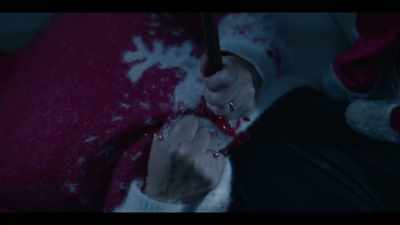 (Gran screams)
(ominous music continues) - Granny Krampus