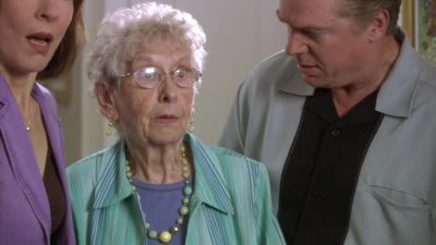 Grandma. Grandma. - American Pie Presents: The Naked Mile